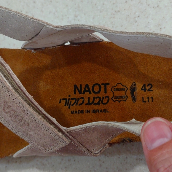 NAOT Gwyneth Leather and Beaded Sandals Size 42 - Picture 8 of 15